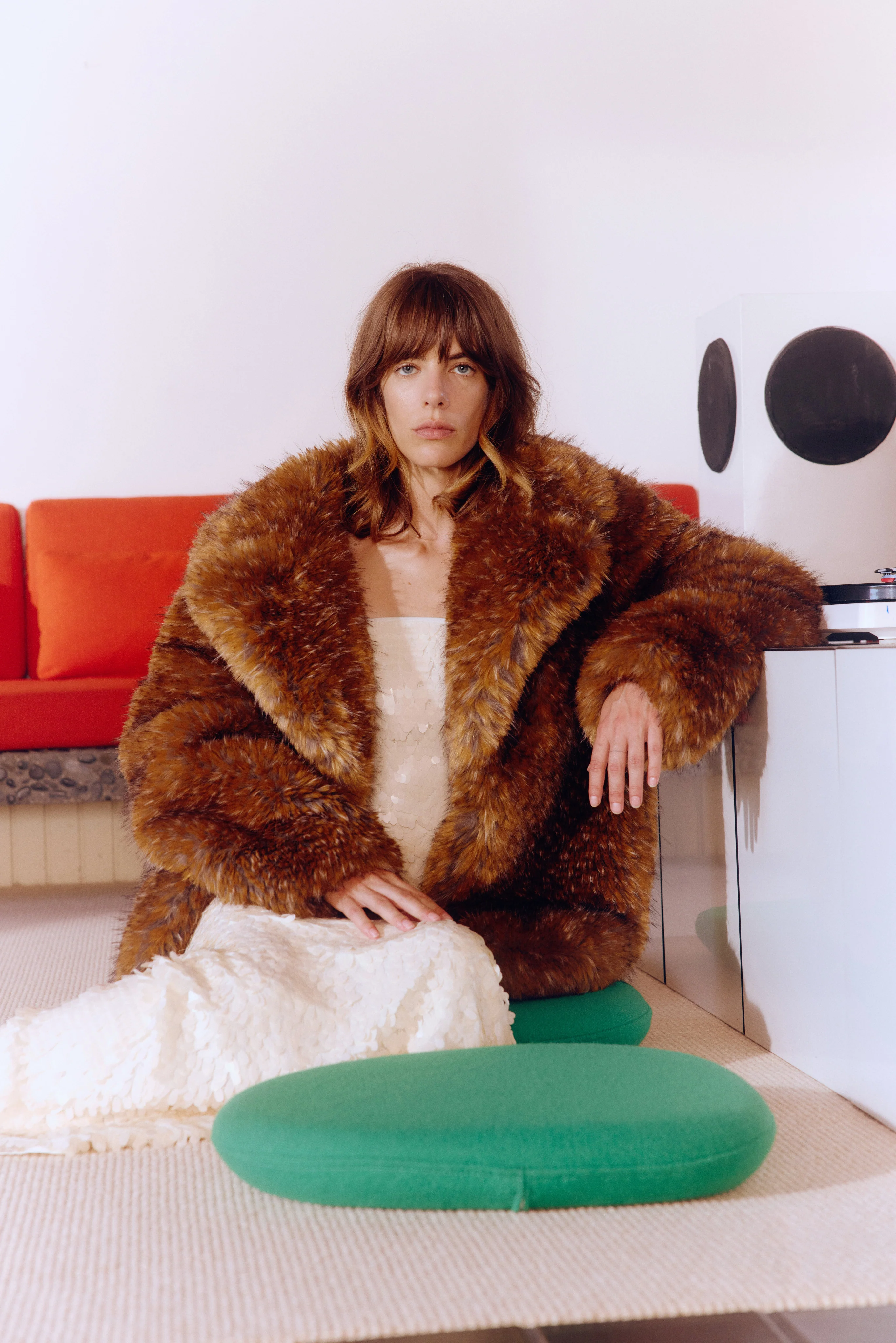 Knox Vegan Fur Coat In Tawny - Image 4