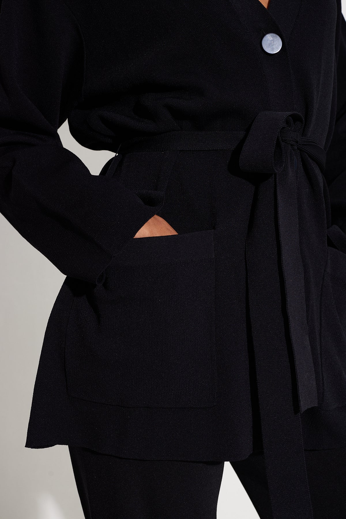 Max Belted Knit Cardigan In Black - Image 5